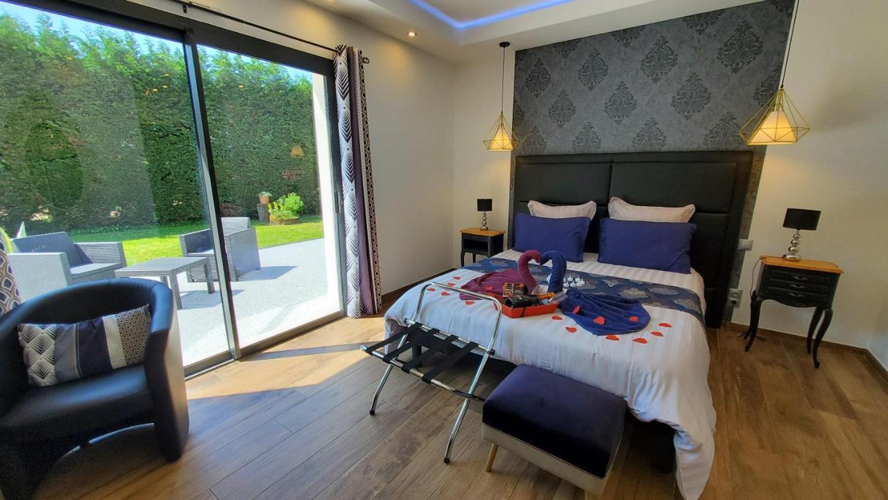 Les Cuves - Saintes Bed & Breakfast Chaniers Exterior photo