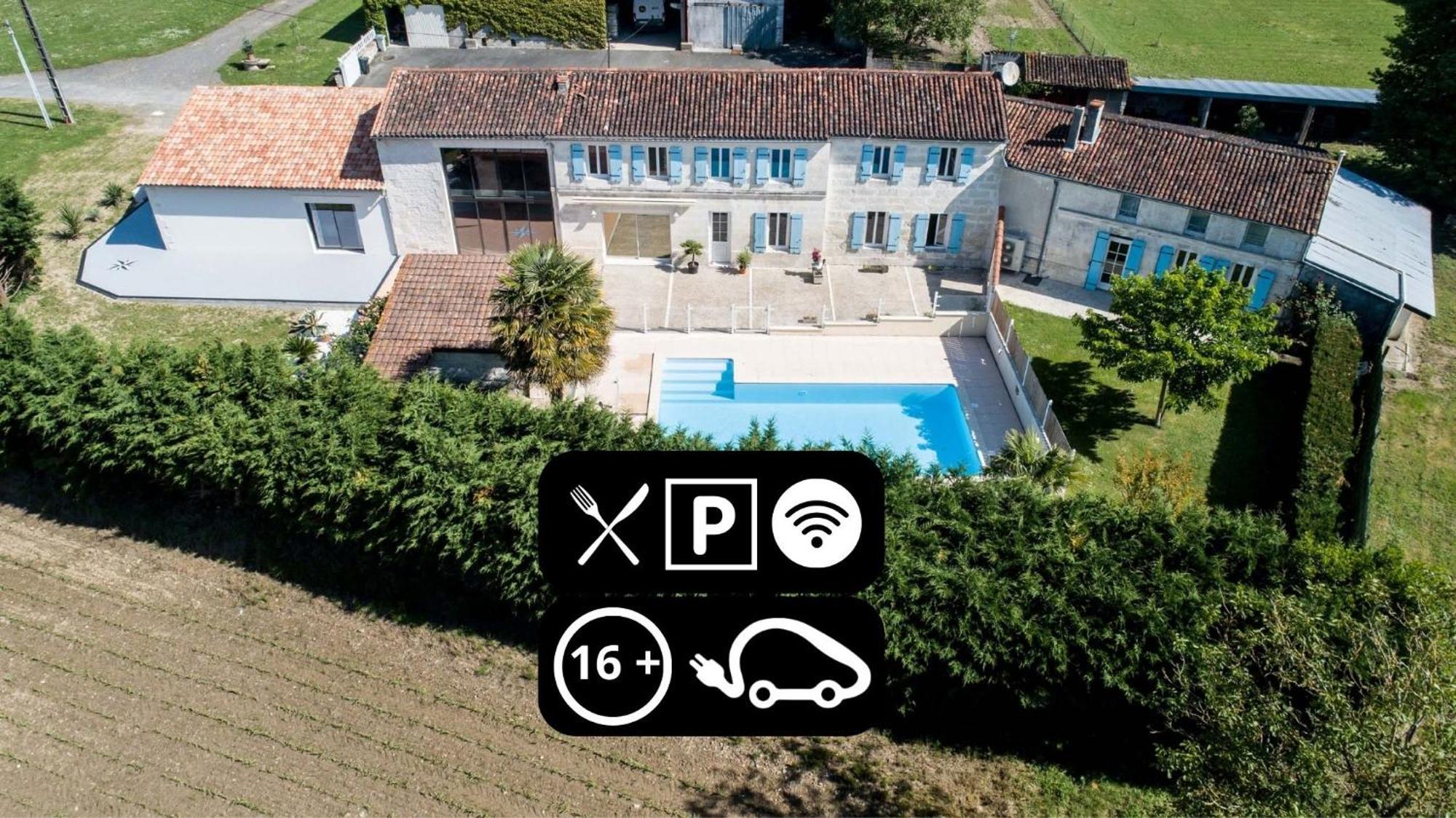 Les Cuves - Saintes Bed & Breakfast Chaniers Exterior photo